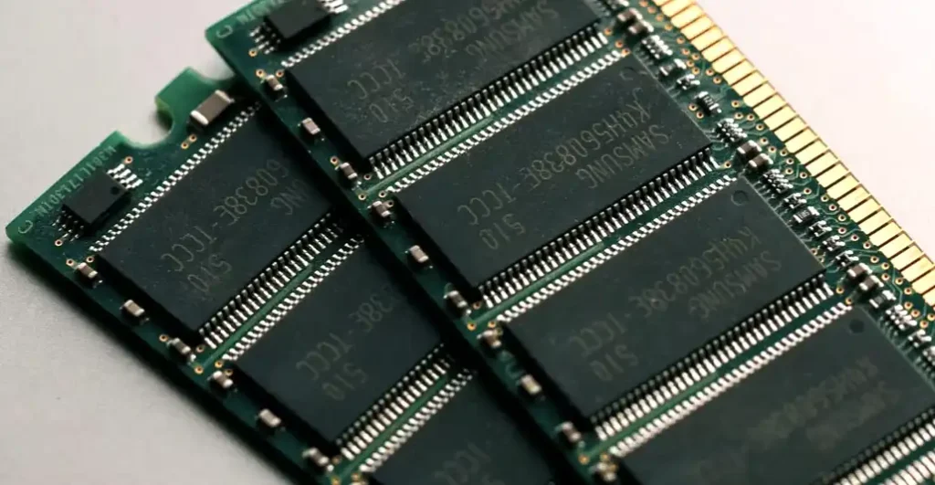 how do you identify memory chips