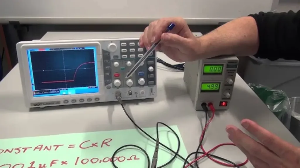 how to measure a capacitor with an oscilloscope