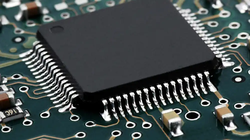 pic programmable integrated circuit