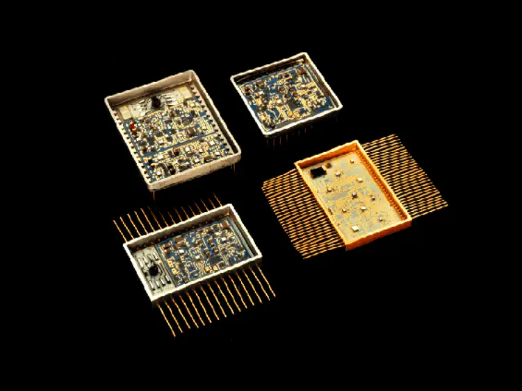 hybrid integrated circuits