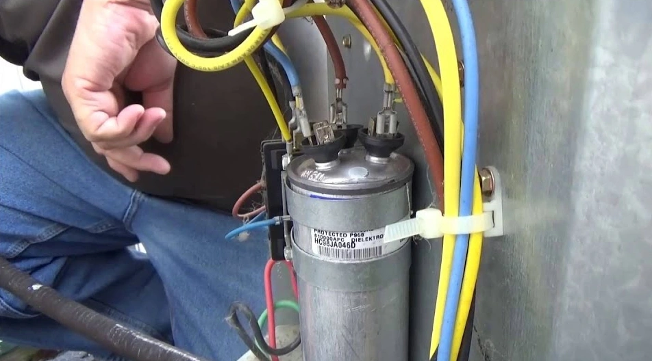 How to Replace Central Air Capacito